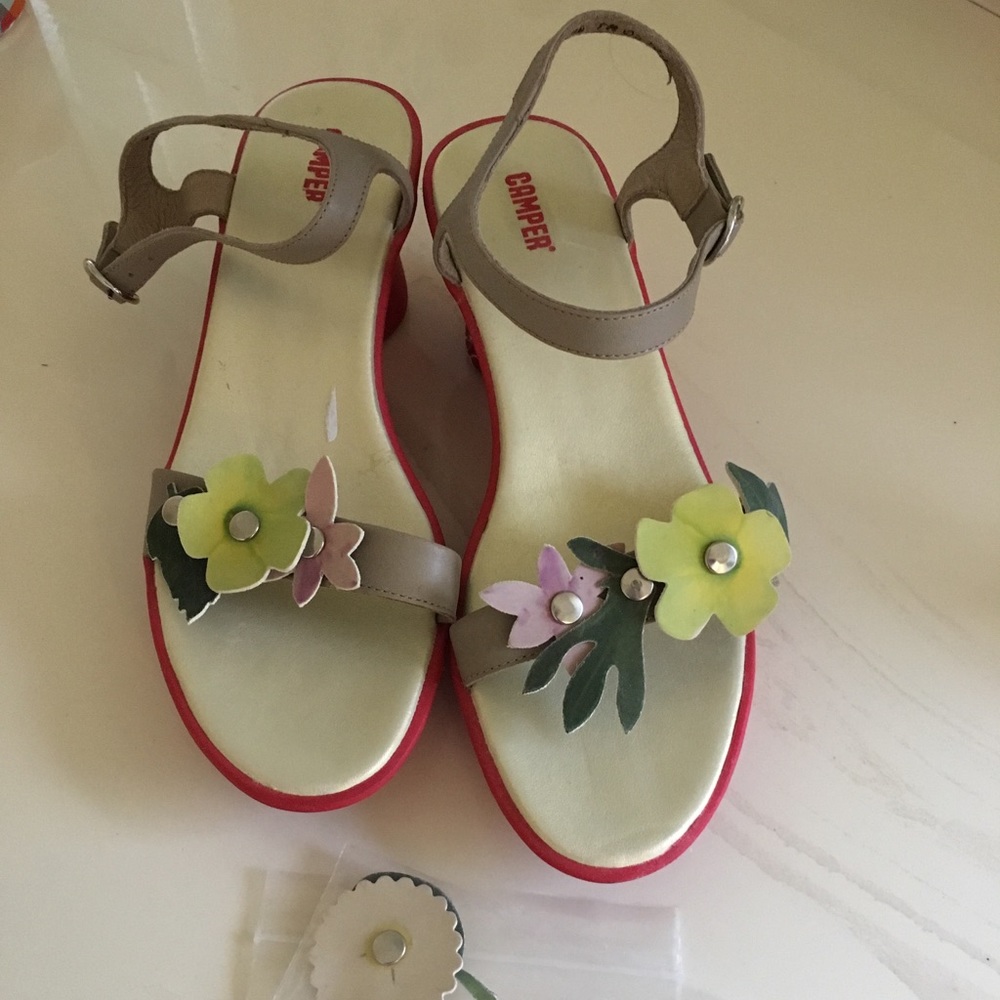 Camper sandals size 7